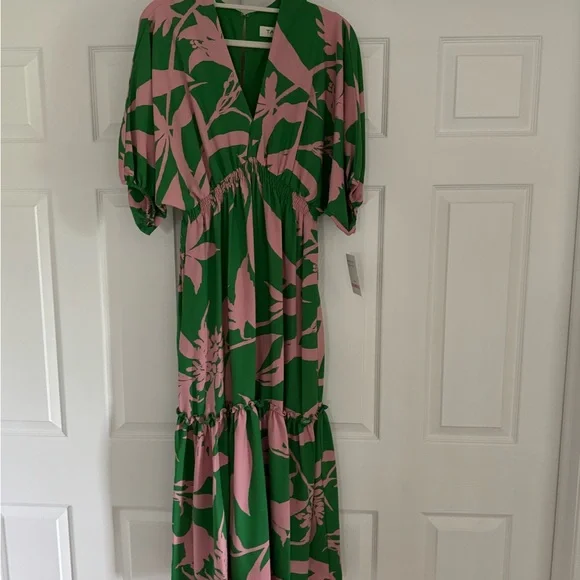 Taylor Green and Pink Wrap Sundress with Dolman Sleeves - Picture 5 of 5